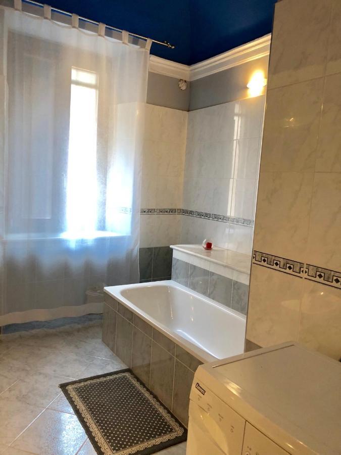 Camera Matrimoniale Privata Con Bagno Interno Верчелли Экстерьер фото